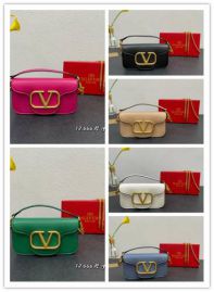 Picture of Valentino Lady Handbags _SKUfw115952296fw